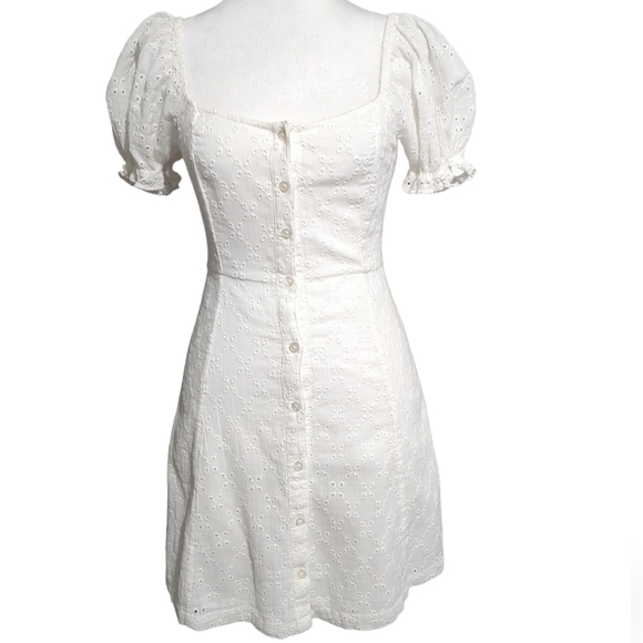 bp Dresses & Skirts - BP Dress 100 Cotton color white xxs